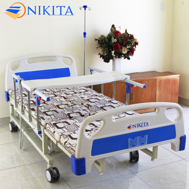 Giường bệnh tự động Nikita 16 chức năng NKT-DCN16